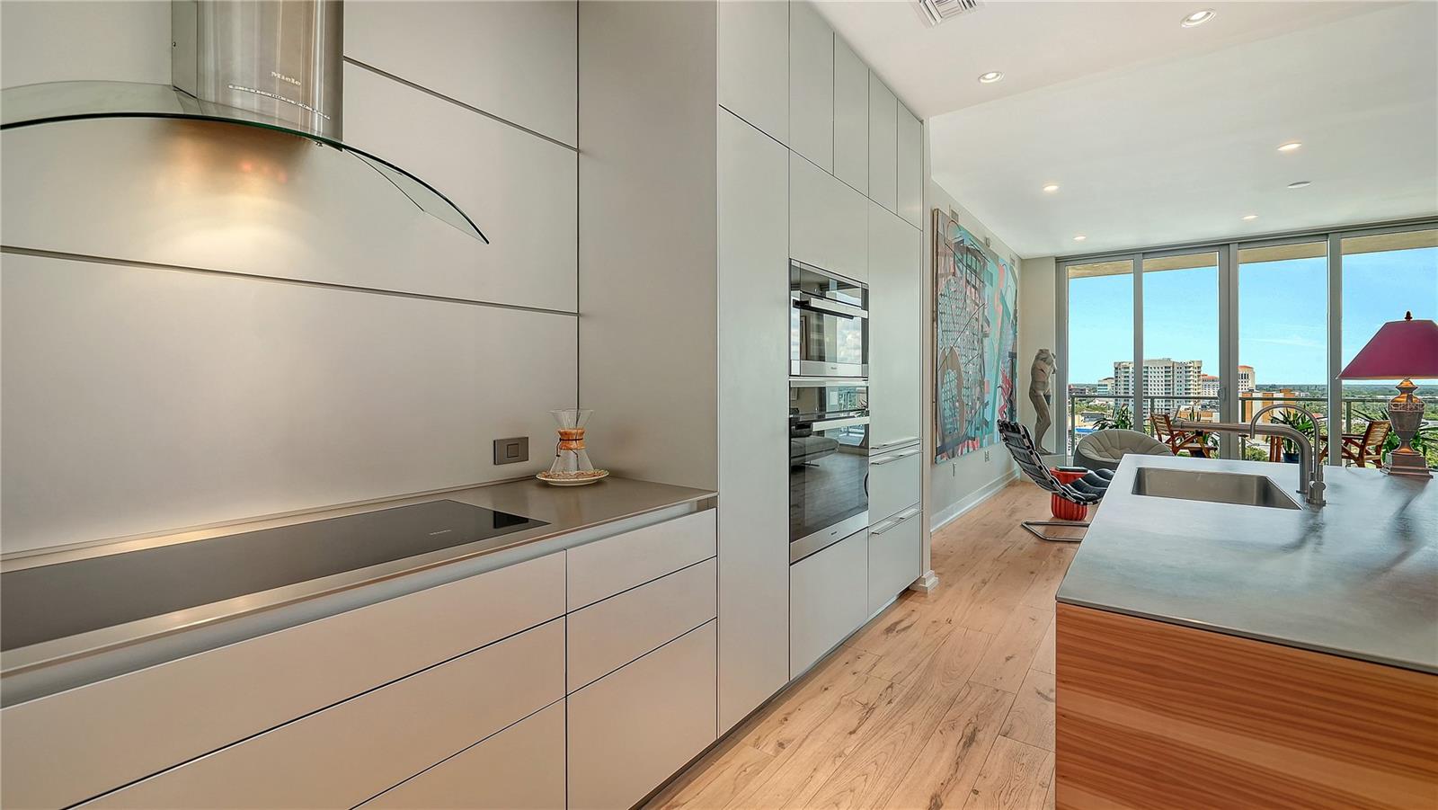 111 S PINEAPPLE AVE #1103, SARASOTA, FL, 34236