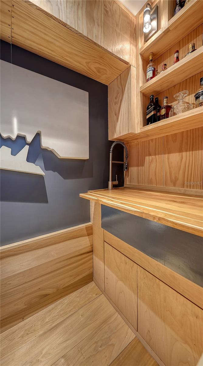 111 S PINEAPPLE AVE #1103, SARASOTA, FL, 34236