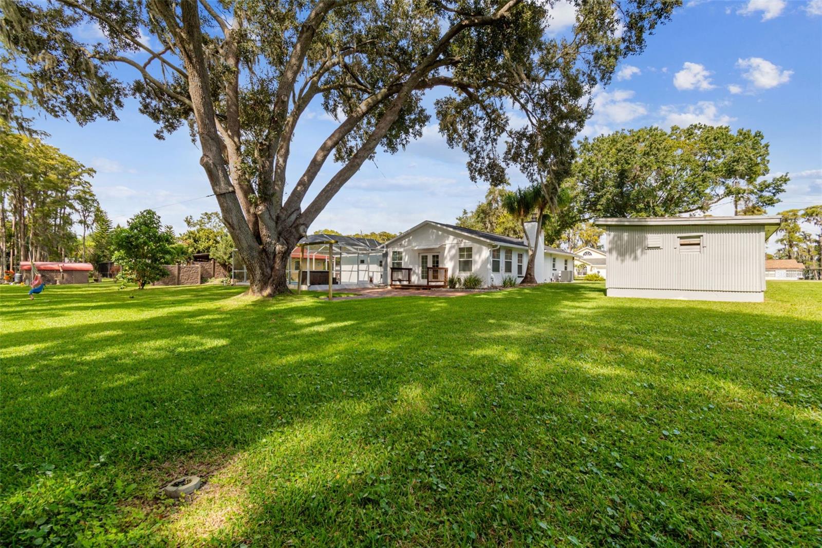 210 LAKE HOBBS RD, LUTZ, FL, 33548