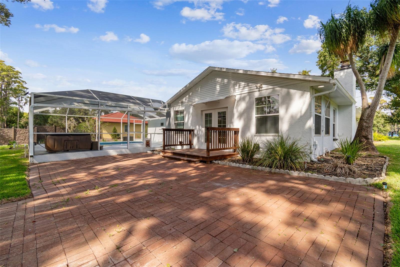 210 LAKE HOBBS RD, LUTZ, FL, 33548