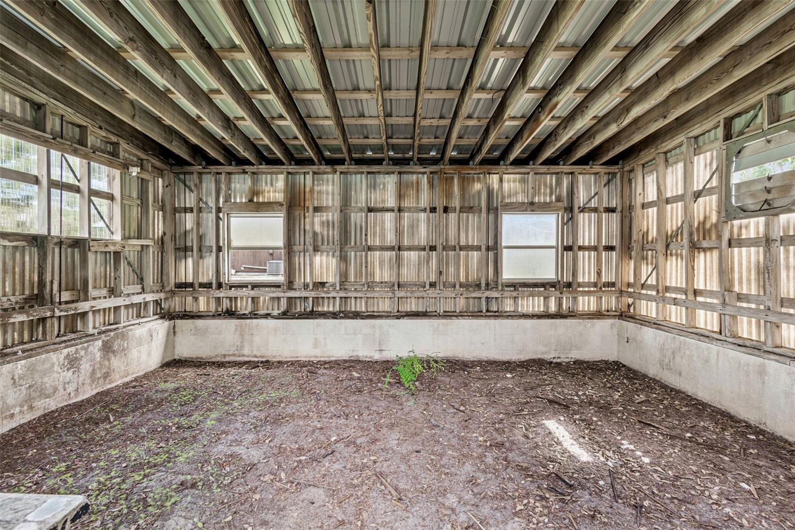 210 LAKE HOBBS RD, LUTZ, FL, 33548