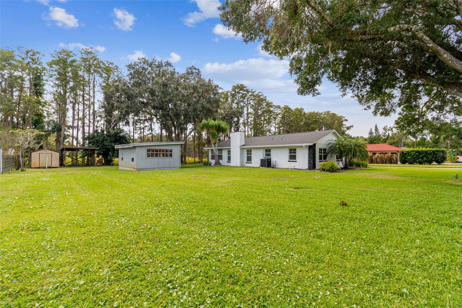210 LAKE HOBBS RD, LUTZ, FL, 33548