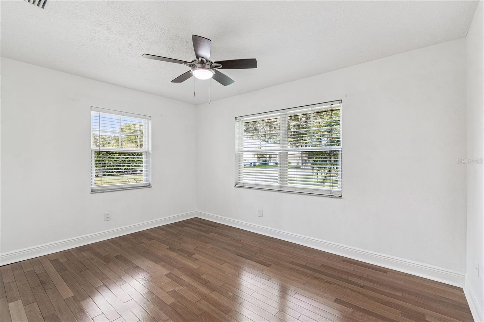 210 LAKE HOBBS RD, LUTZ, FL, 33548