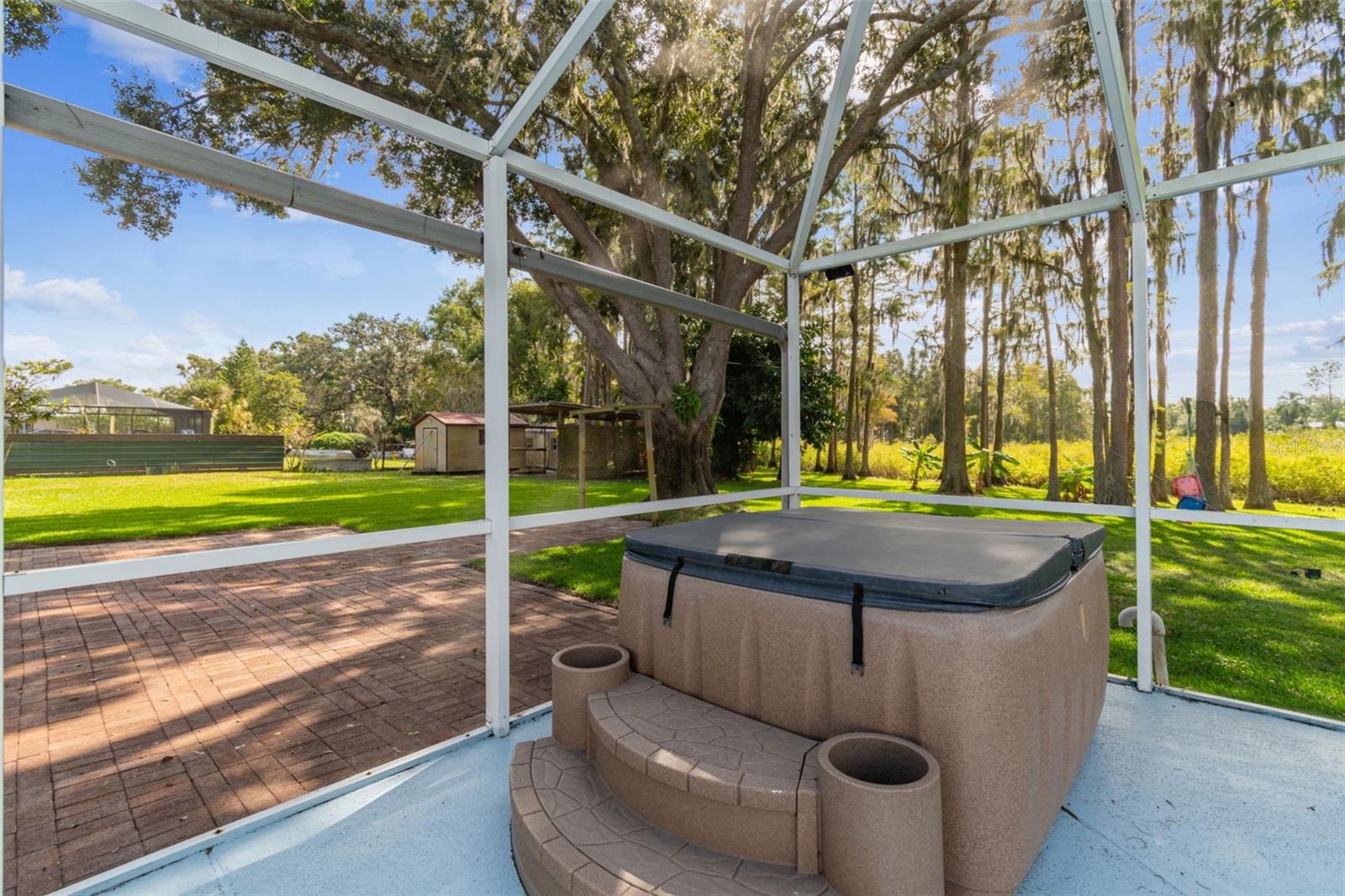 210 LAKE HOBBS RD, LUTZ, FL, 33548