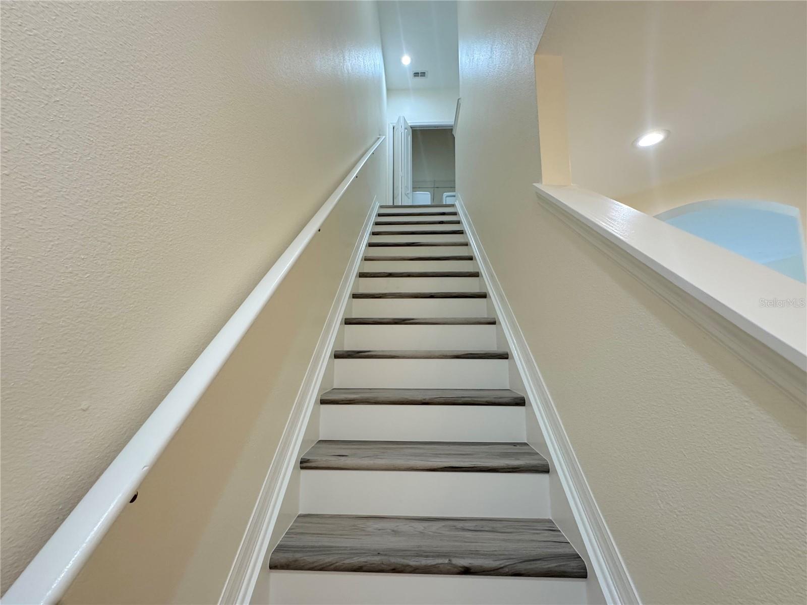 1390 GRANTHAM DR, SARASOTA, FL, 34234