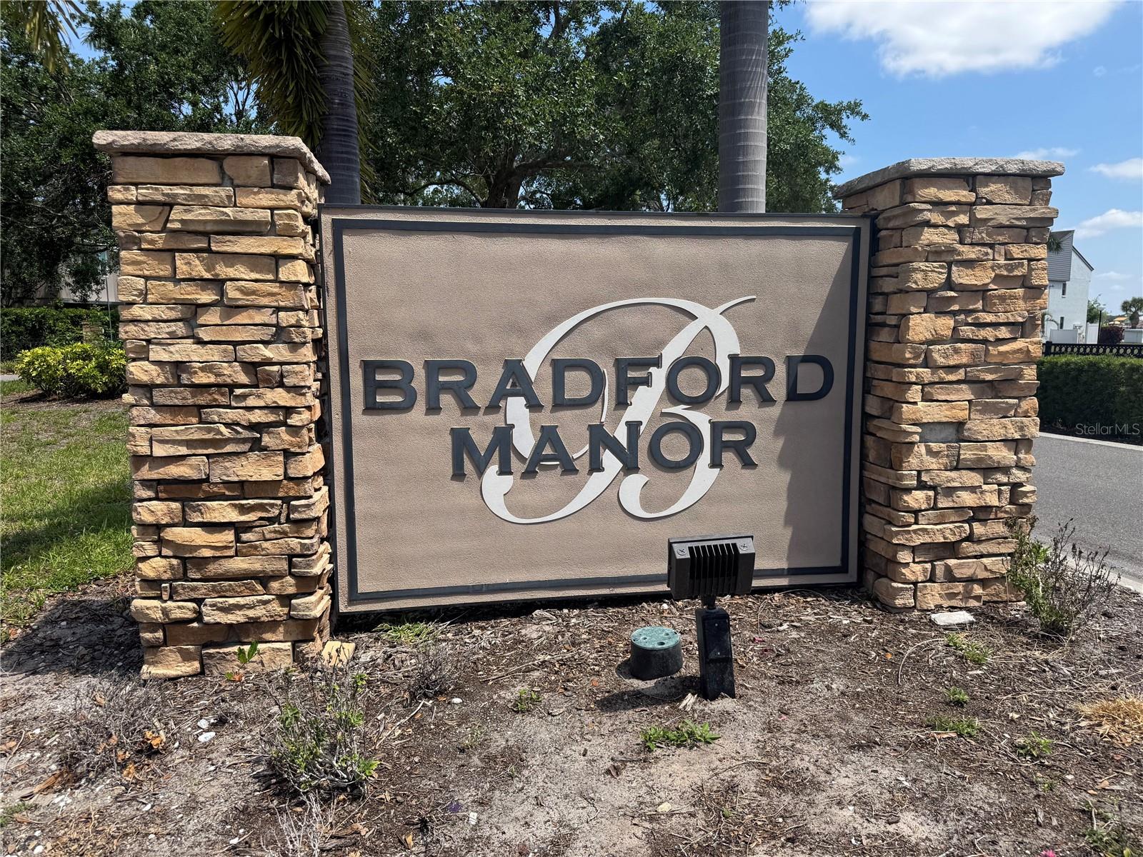 1390 GRANTHAM DR, SARASOTA, FL, 34234