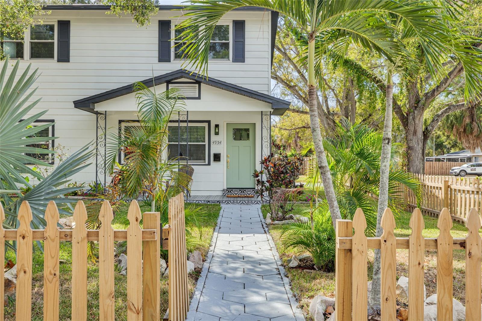 4954 2ND AVE N, ST PETERSBURG, FL, 33710