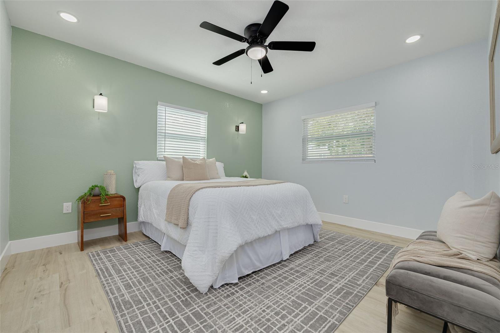 4954 2ND AVE N, ST PETERSBURG, FL, 33710