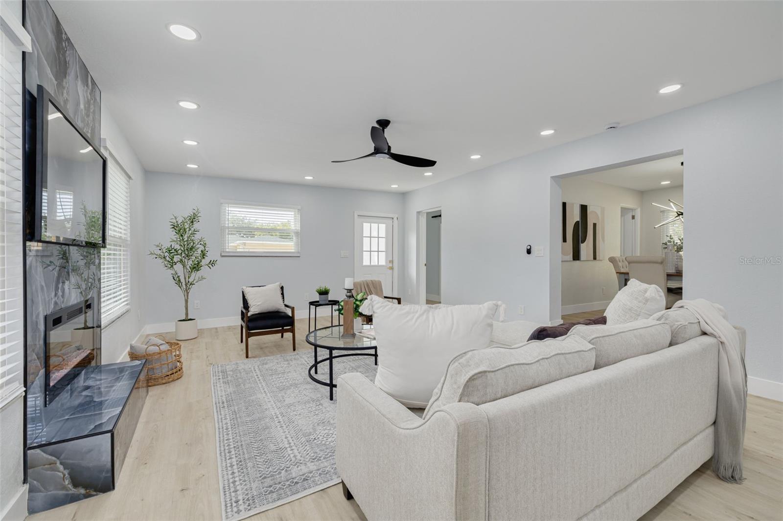 4954 2ND AVE N, ST PETERSBURG, FL, 33710