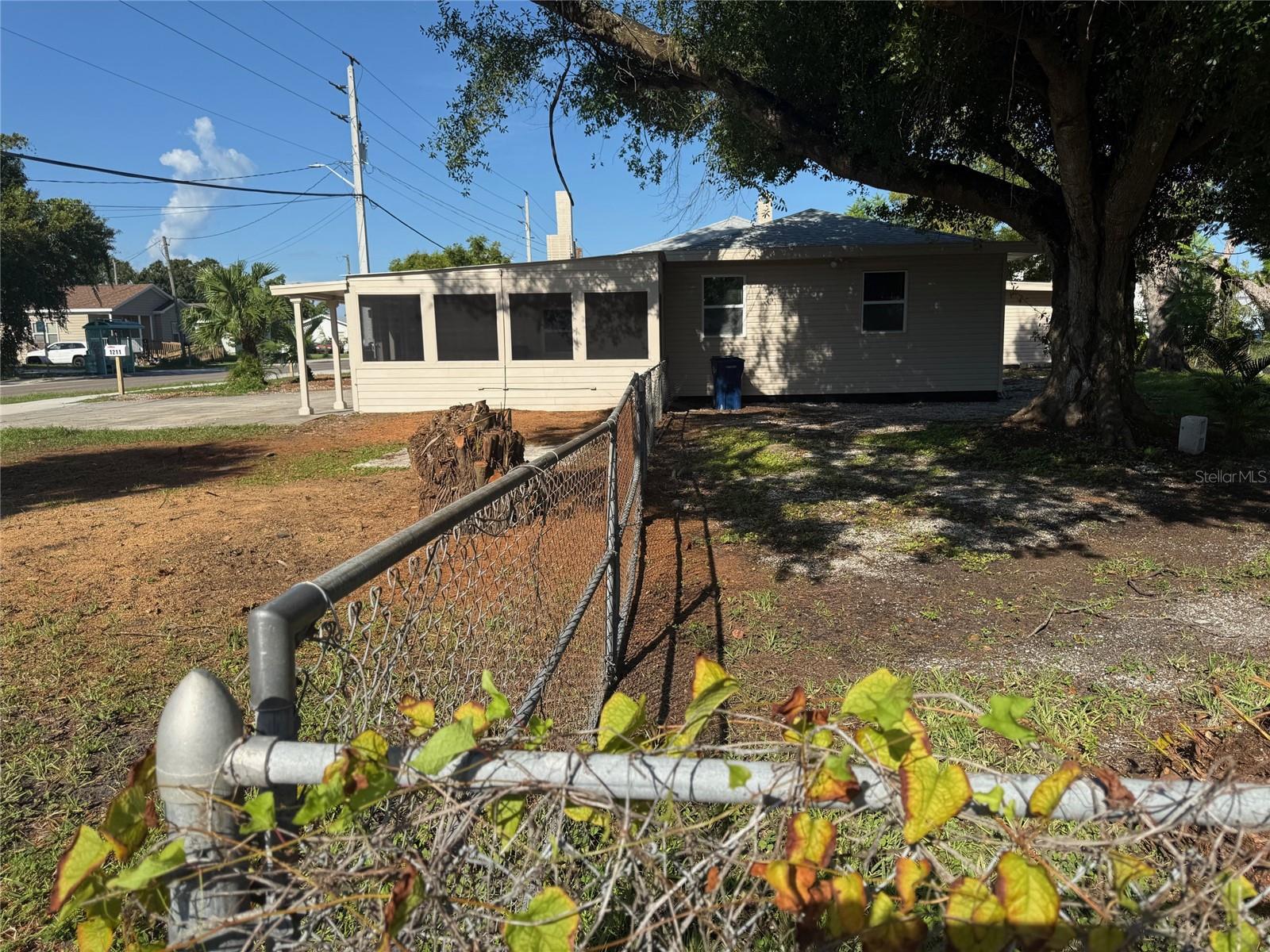 1207 30TH AVE E, BRADENTON, FL, 34208