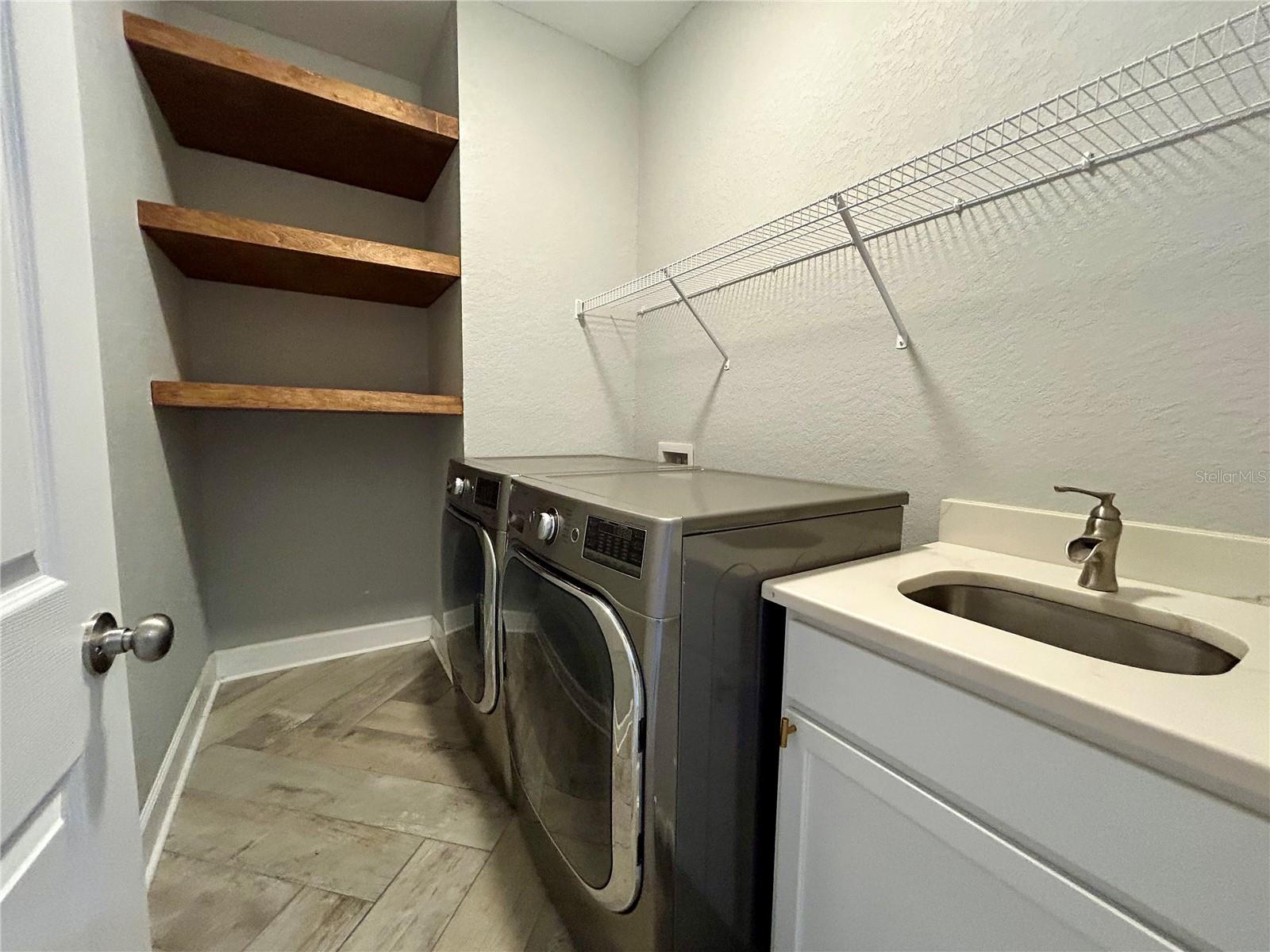 1027 CAMPBELL AVE, LAKE WALES, FL, 33853