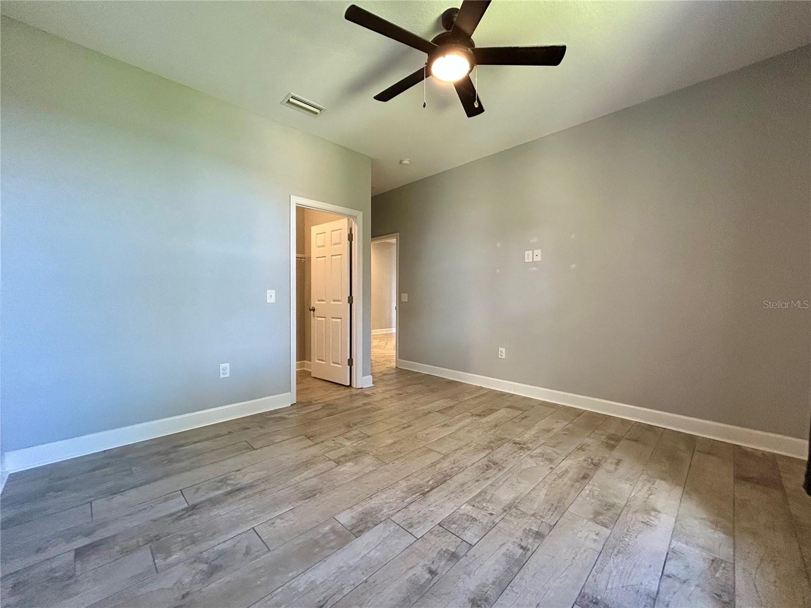 1027 CAMPBELL AVE, LAKE WALES, FL, 33853