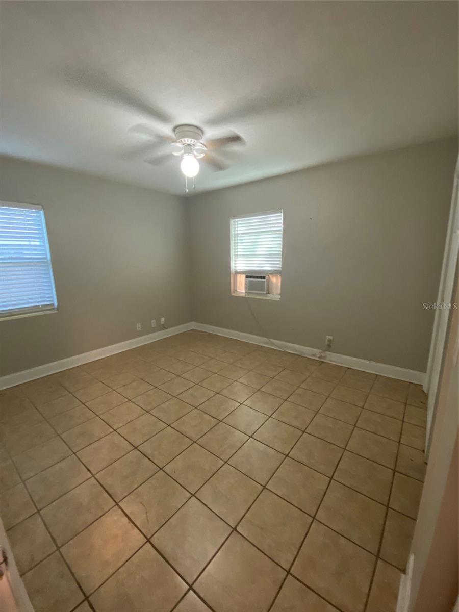 1110 N MARYLAND AVE, PLANT CITY, FL, 33563