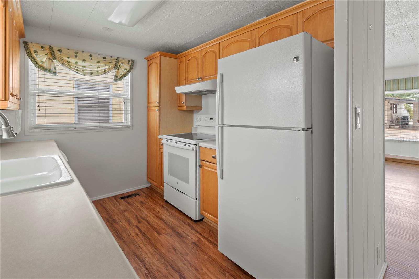 2107 PALMA SOLA BLVD #84, BRADENTON, FL, 34209