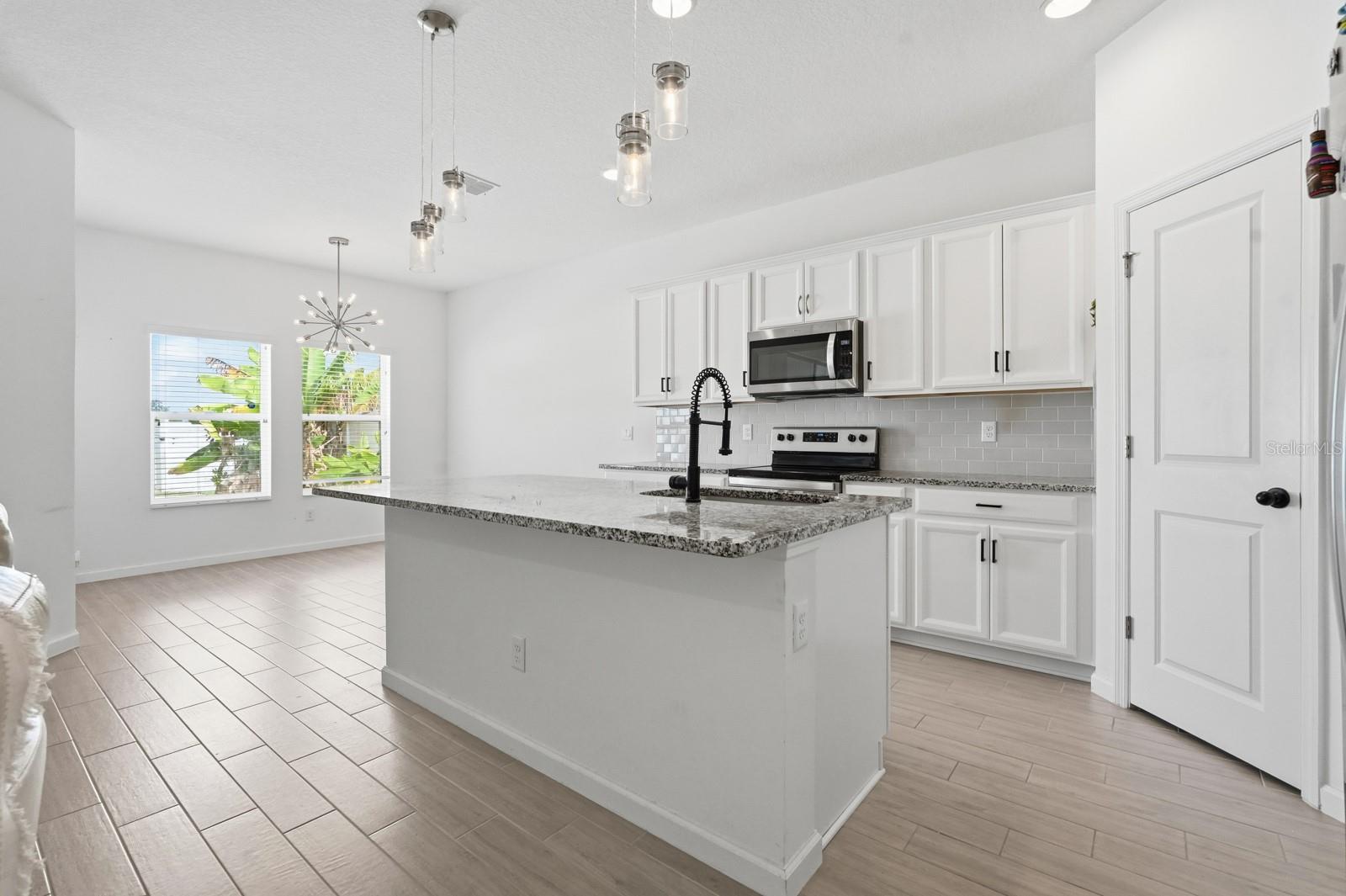 6013 MOUNT ZION CIR, DELAND, FL, 32724