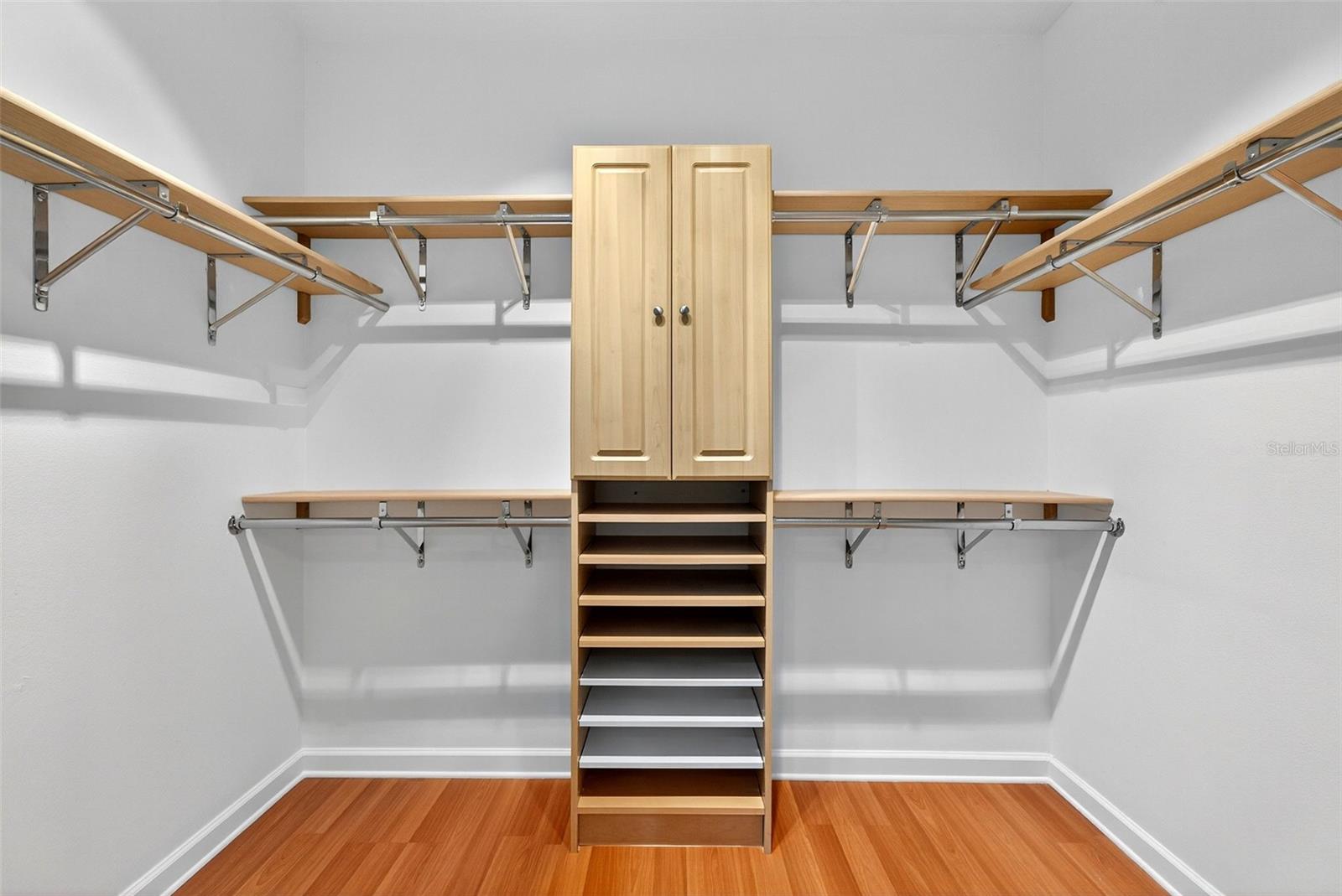 3488 MISTLETOE LN, LONGBOAT KEY, FL, 34228