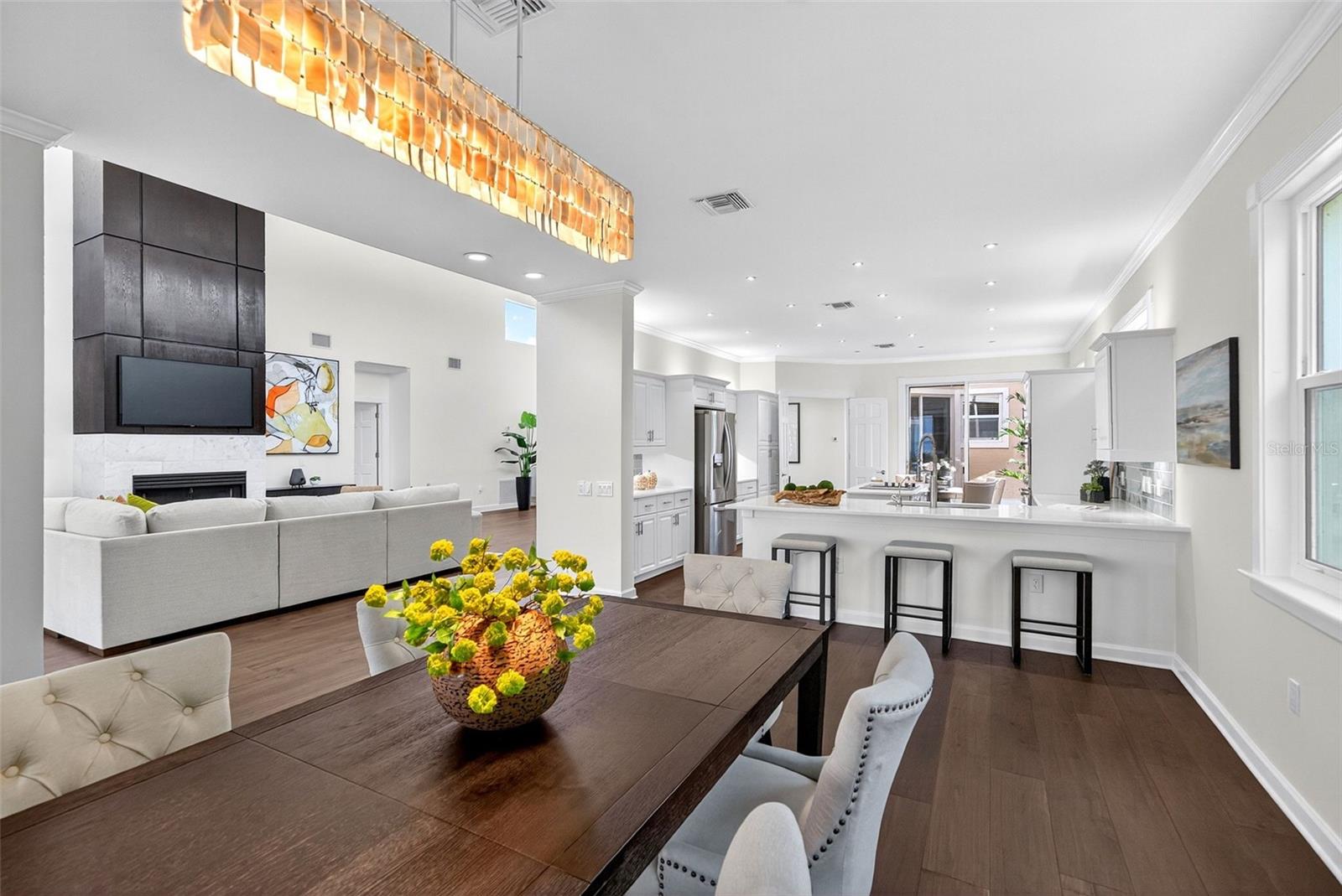 3488 MISTLETOE LN, LONGBOAT KEY, FL, 34228