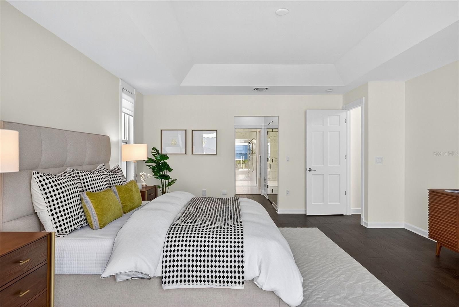 3488 MISTLETOE LN, LONGBOAT KEY, FL, 34228