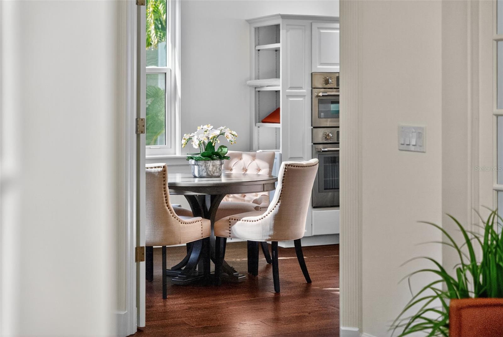 3488 MISTLETOE LN, LONGBOAT KEY, FL, 34228