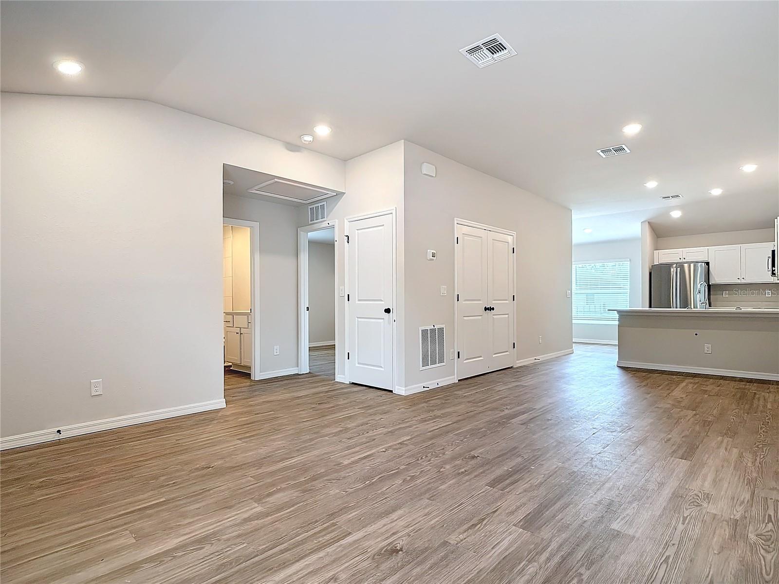 27169 WASHINGTON ST, PUNTA GORDA, FL, 33983