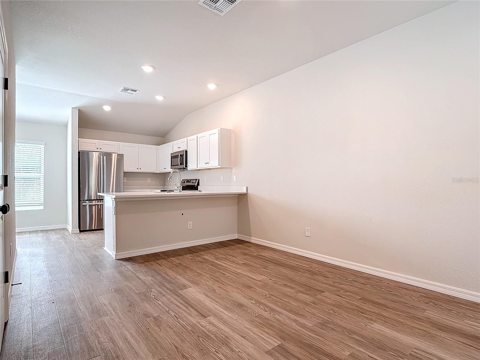 27169 WASHINGTON ST, PUNTA GORDA, FL, 33983