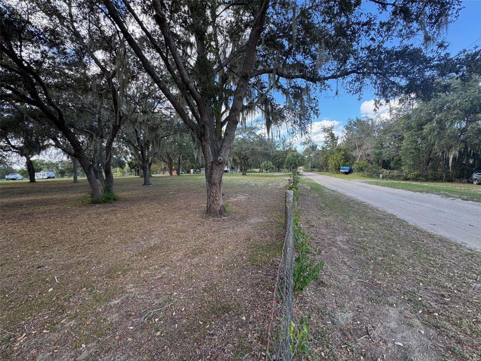 17740 SE 294TH COURT RD, UMATILLA, FL, 32784