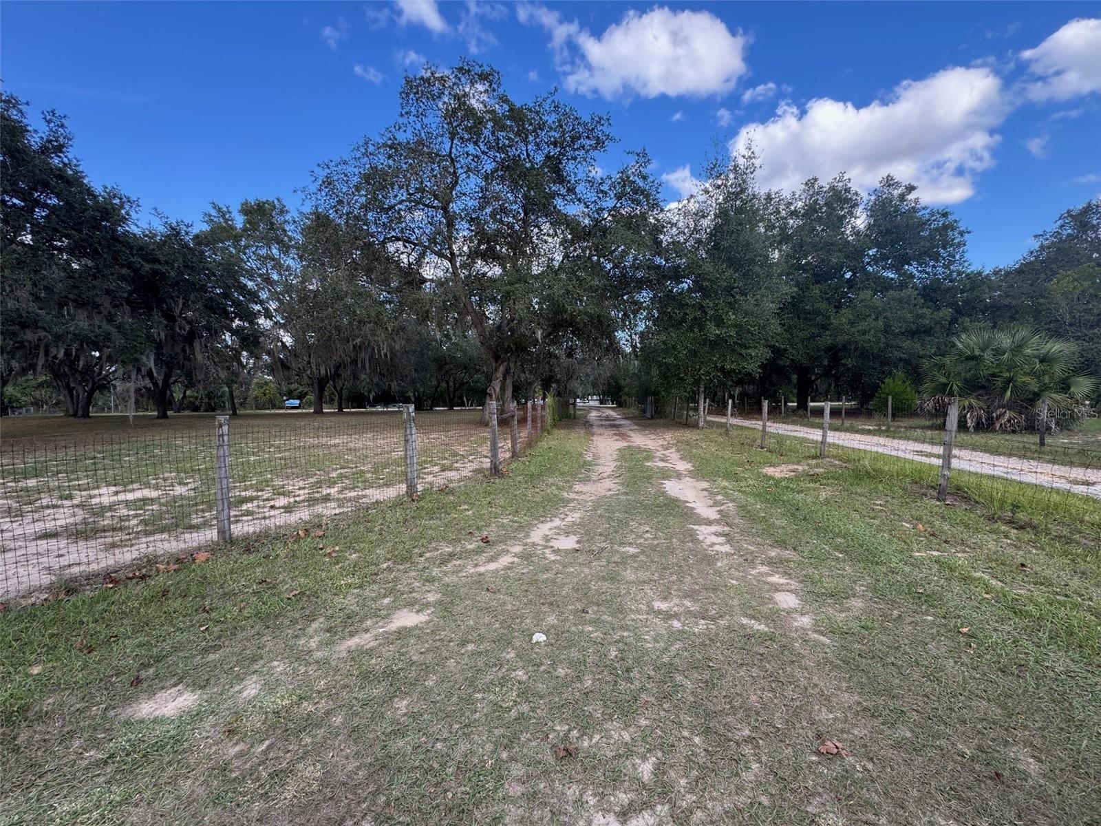 17740 SE 294TH COURT RD, UMATILLA, FL, 32784