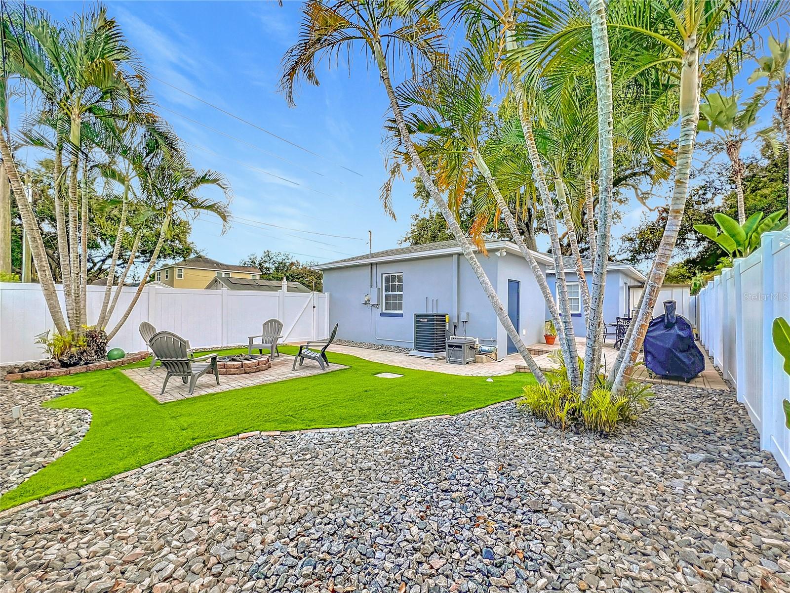 3201 MELTON ST N, ST PETERSBURG, FL, 33703