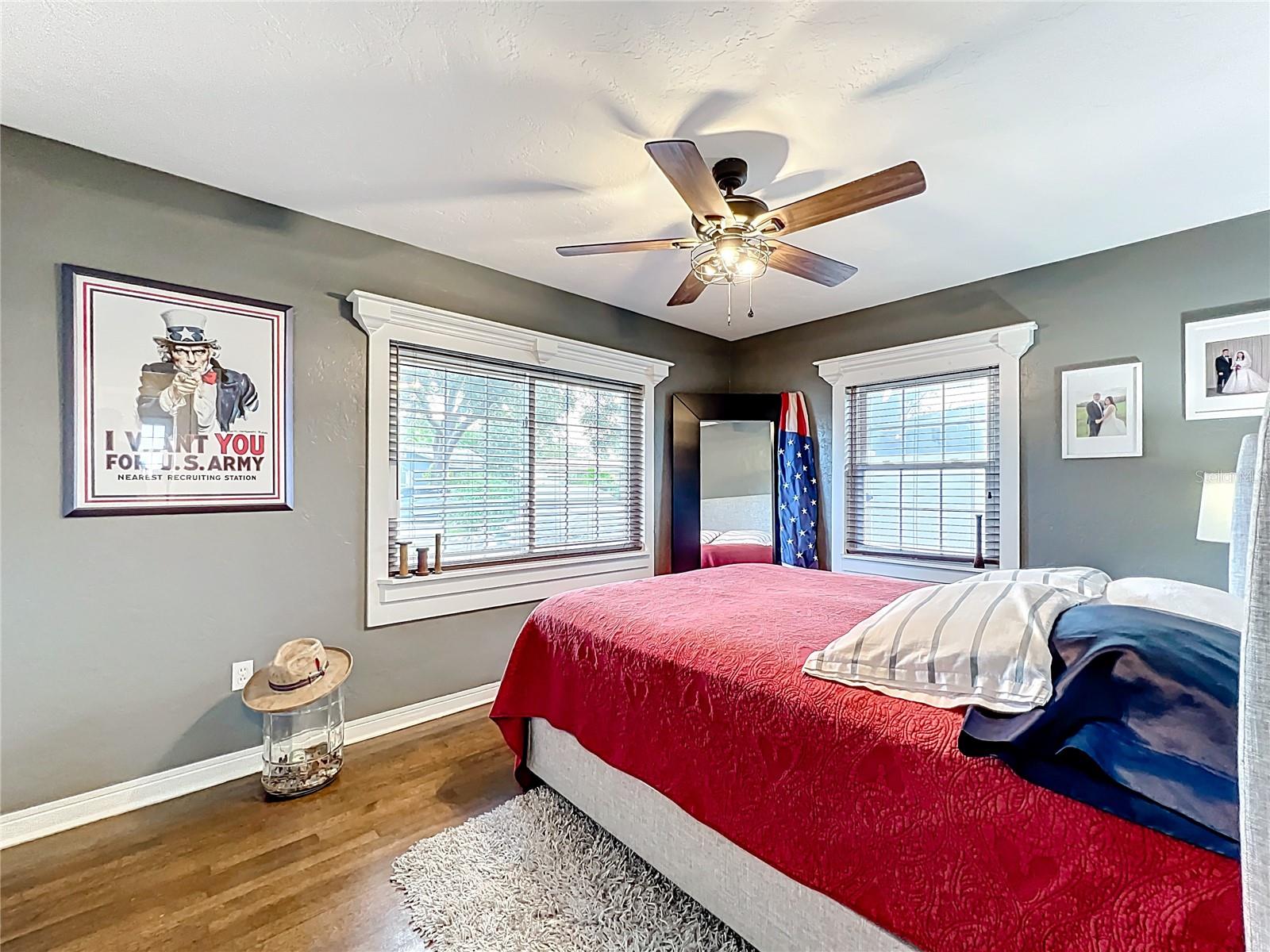 3201 MELTON ST N, ST PETERSBURG, FL, 33703