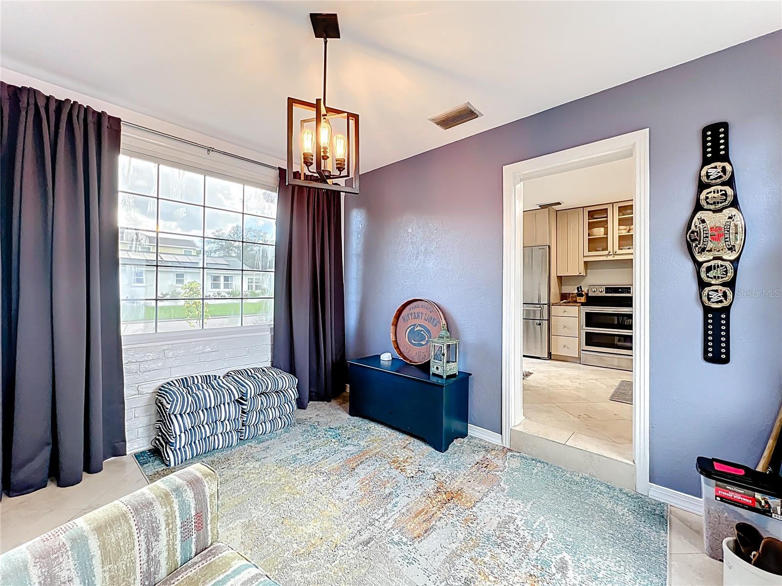 3201 MELTON ST N, ST PETERSBURG, FL, 33703