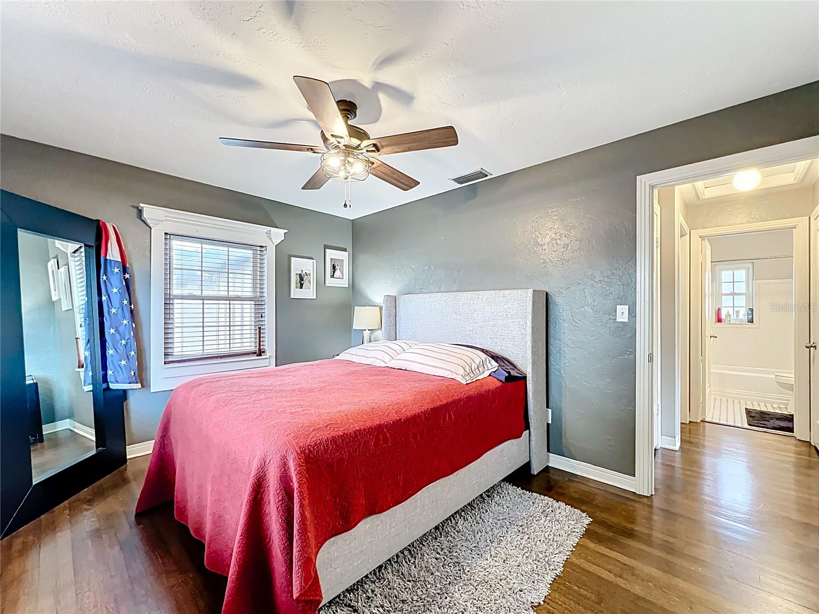 3201 MELTON ST N, ST PETERSBURG, FL, 33703