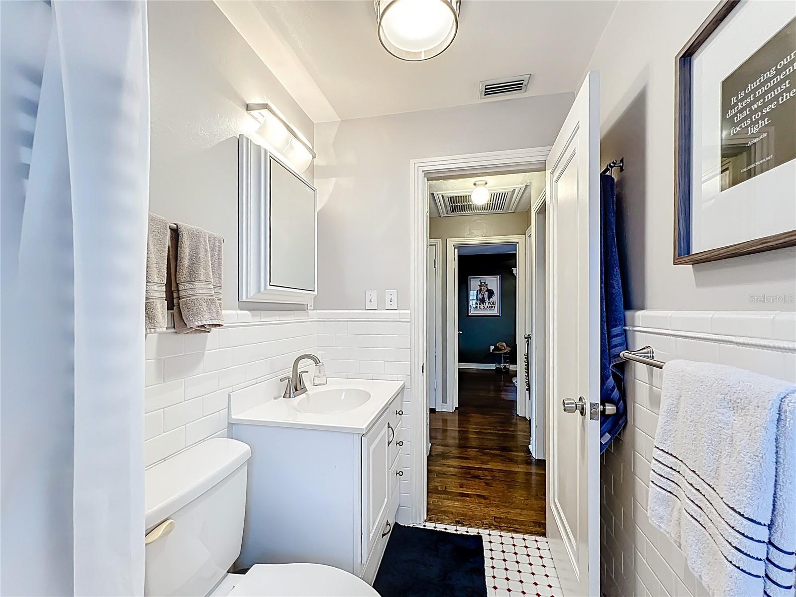 3201 MELTON ST N, ST PETERSBURG, FL, 33703