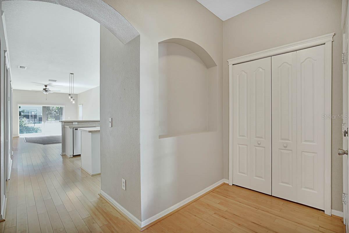 6165 SKYLARKCREST DR, LITHIA, FL, 33547