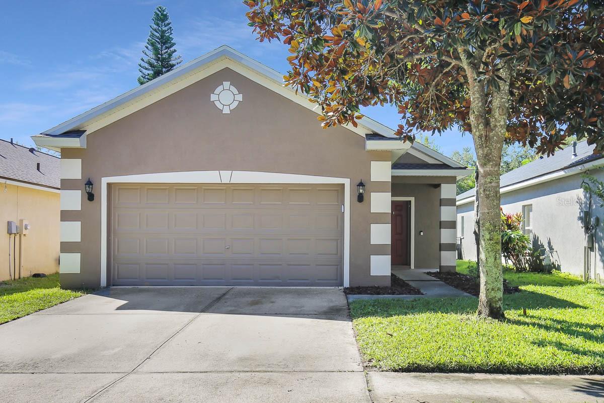 6165 SKYLARKCREST DR, LITHIA, FL, 33547