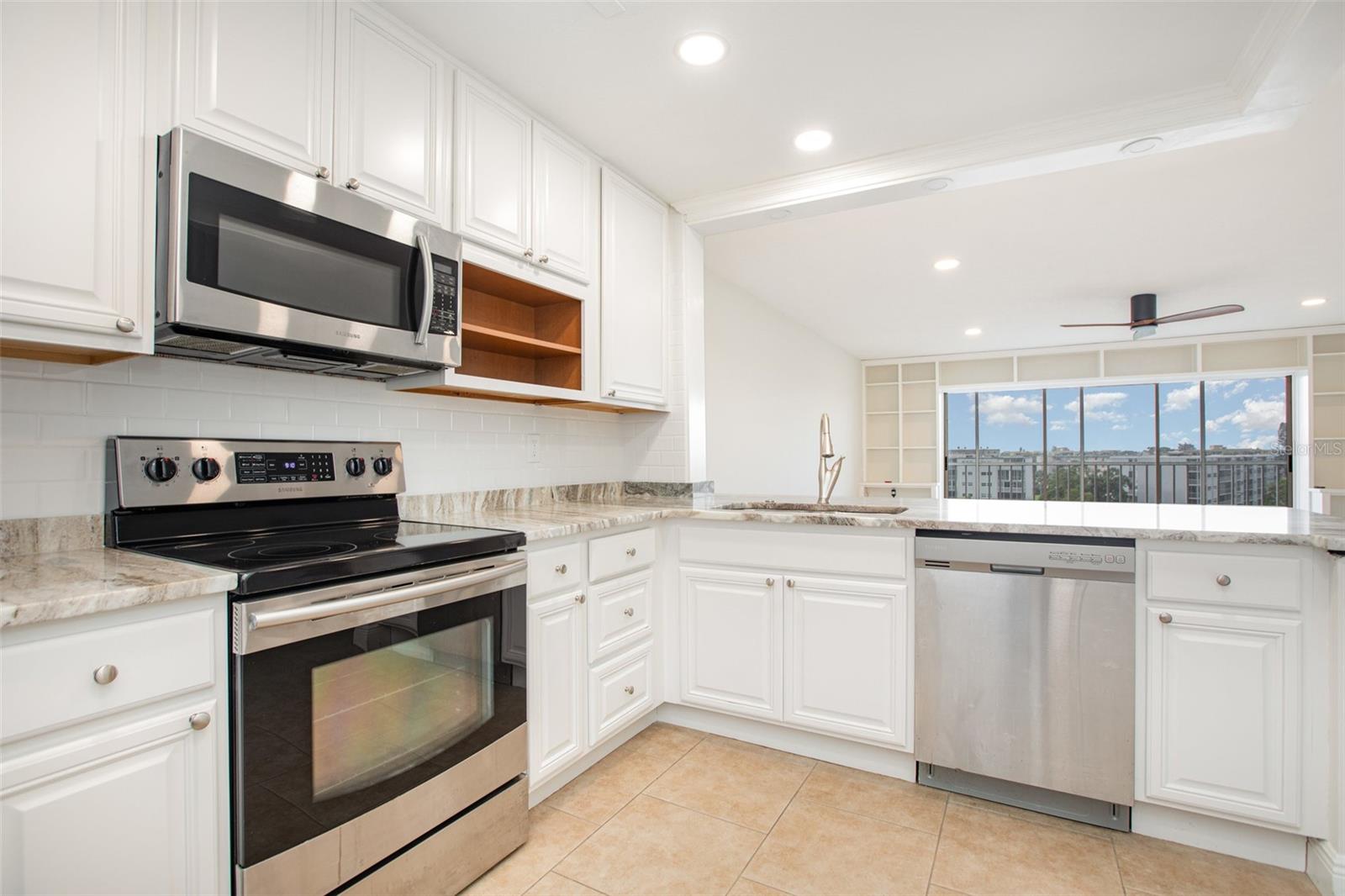 4240 IRONWOOD CIR #601A-A, BRADENTON, FL, 34209