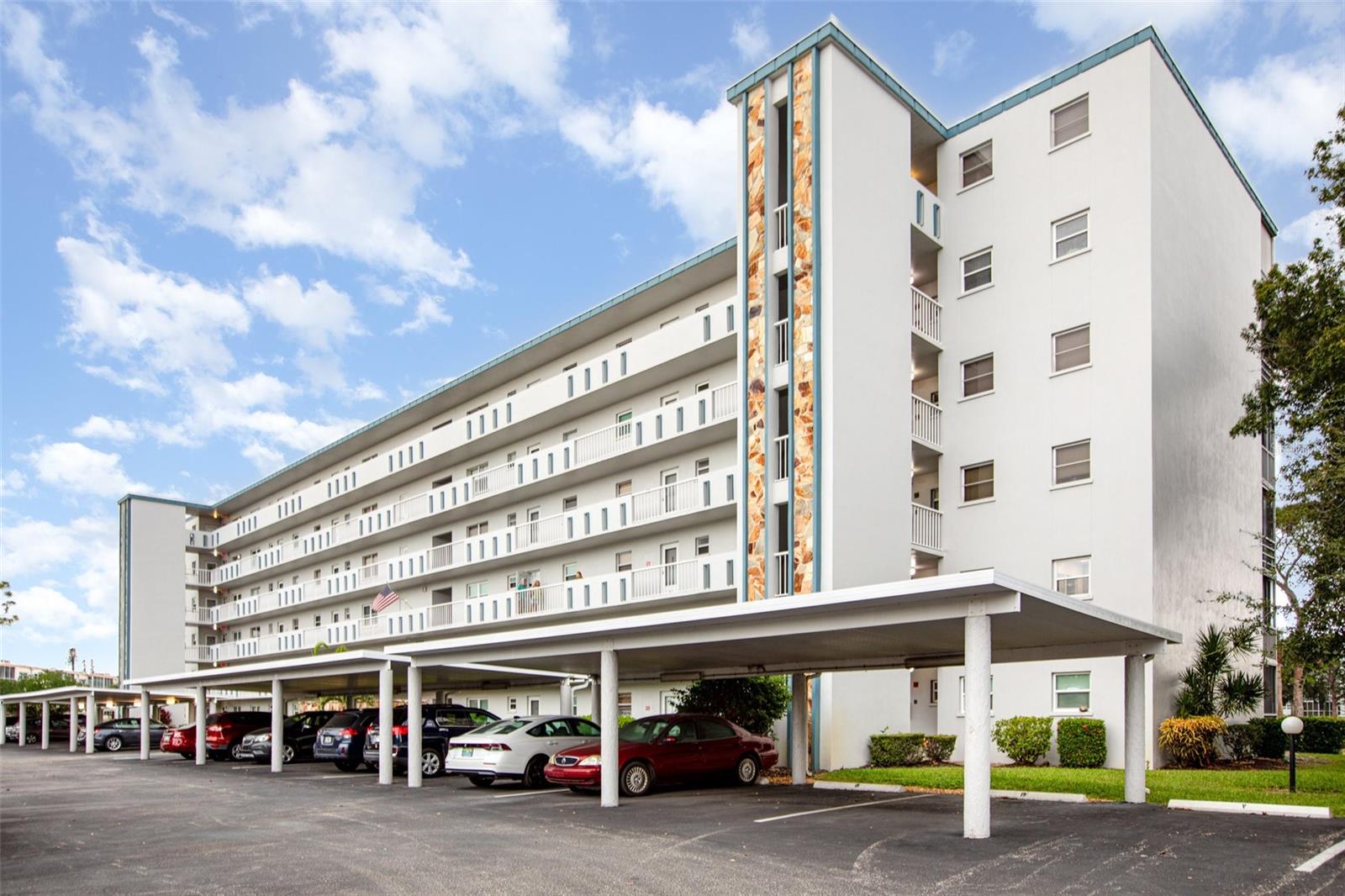 4240 IRONWOOD CIR #601A-A, BRADENTON, FL, 34209