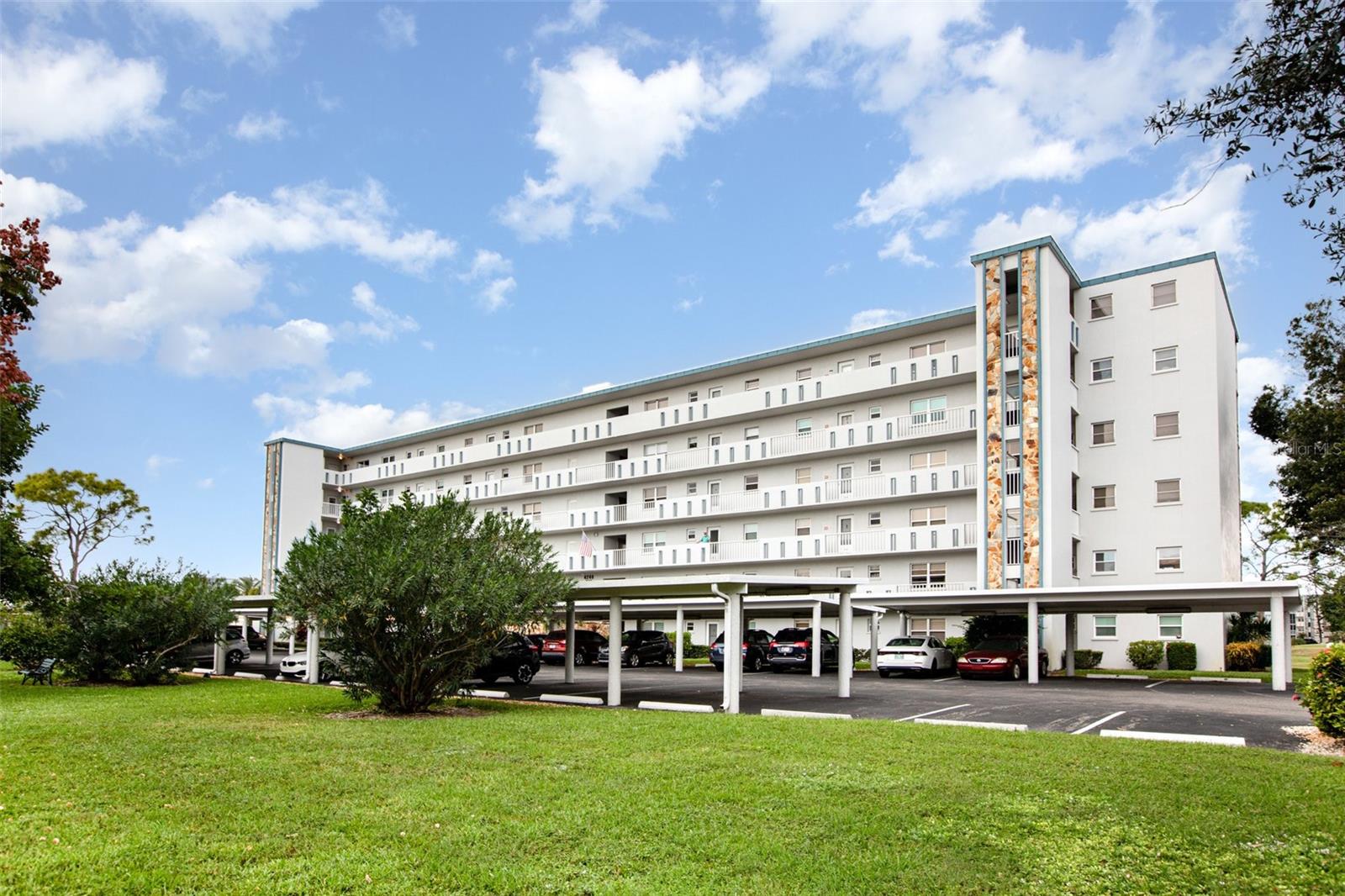 4240 IRONWOOD CIR #601A-A, BRADENTON, FL, 34209