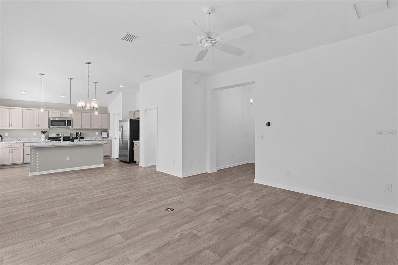 3358 BRIANNA LN, THE VILLAGES, FL, 32163