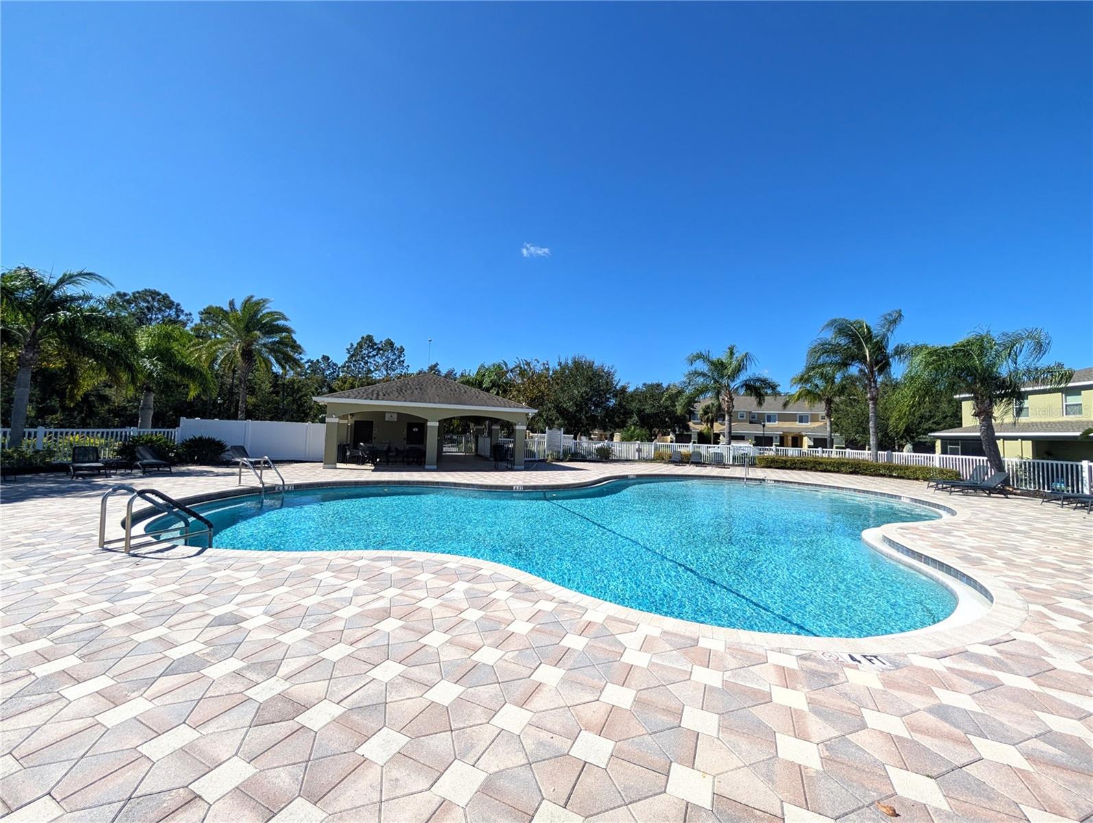 8512 GABLEBEND WAY, TAMPA, FL, 33647