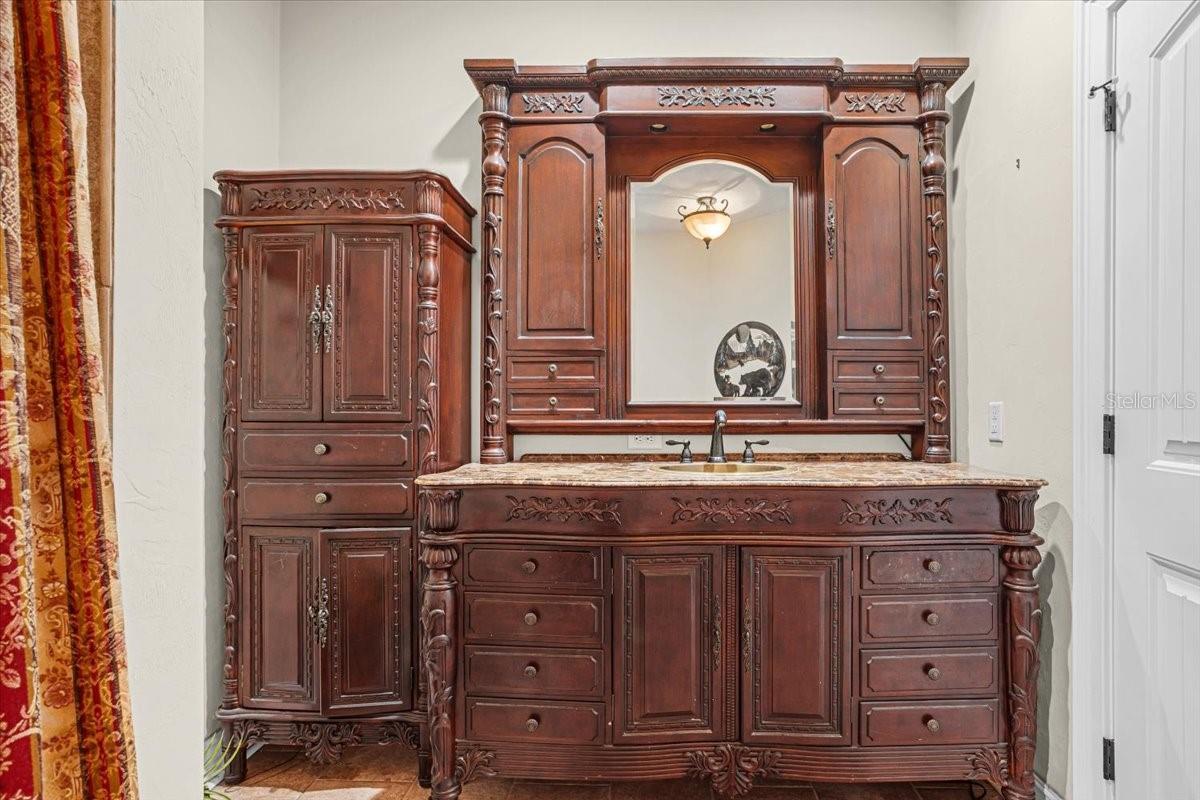 GC535022 Property Photo