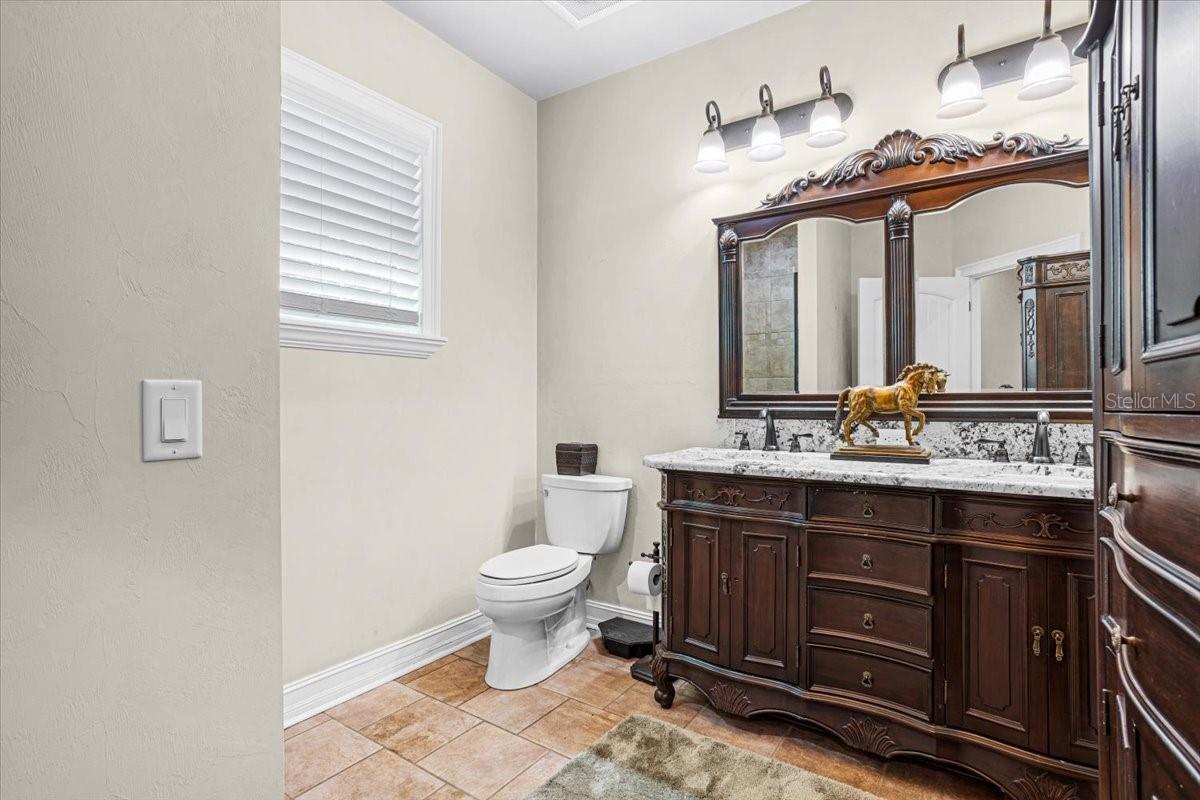 GC535022 Property Photo