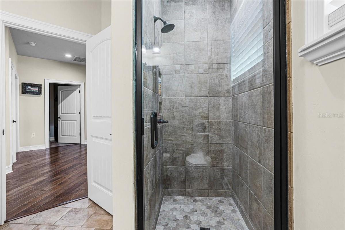 GC535022 Property Photo