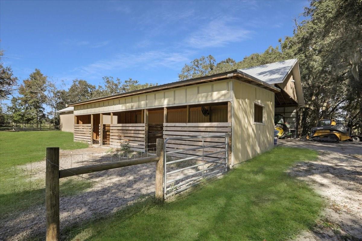 GC535022 Property Photo