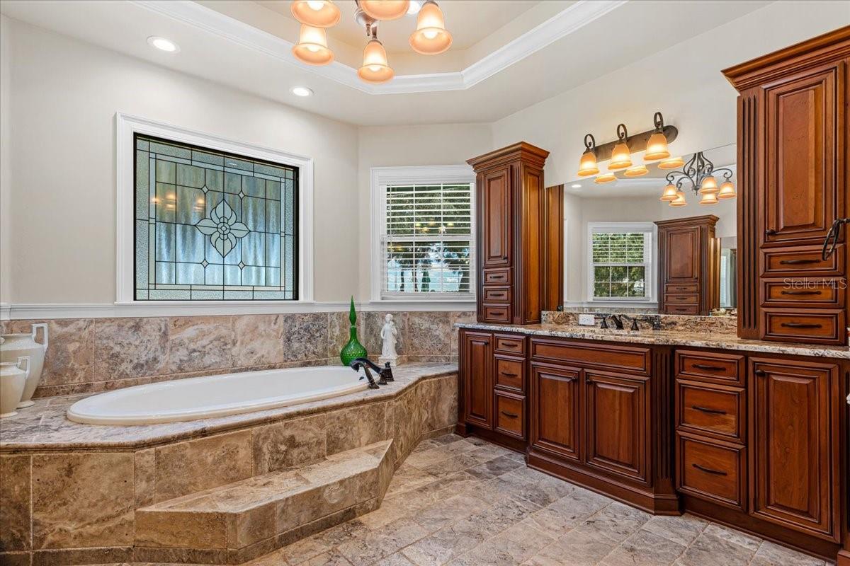 GC535022 Property Photo