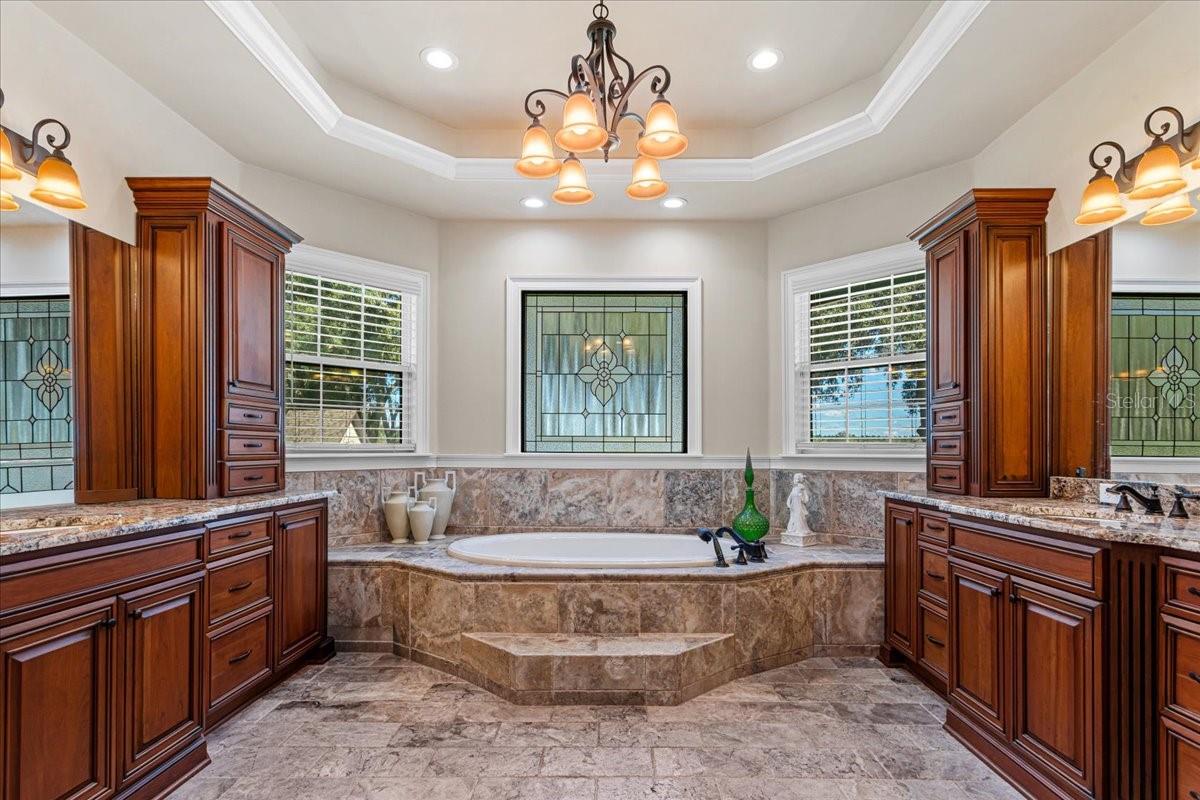 GC535022 Property Photo