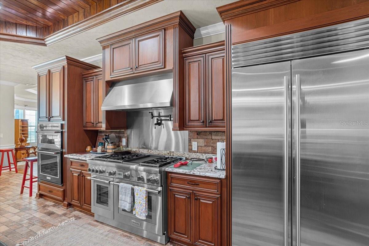 GC535022 Property Photo