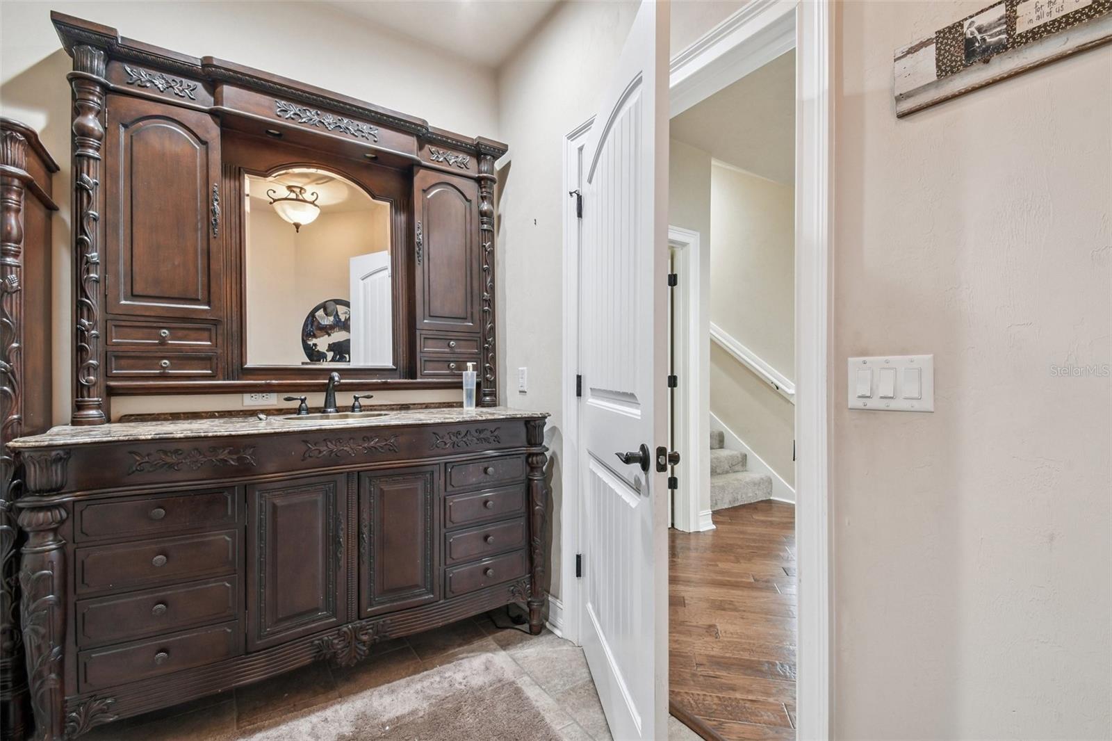 GC535022 Property Photo