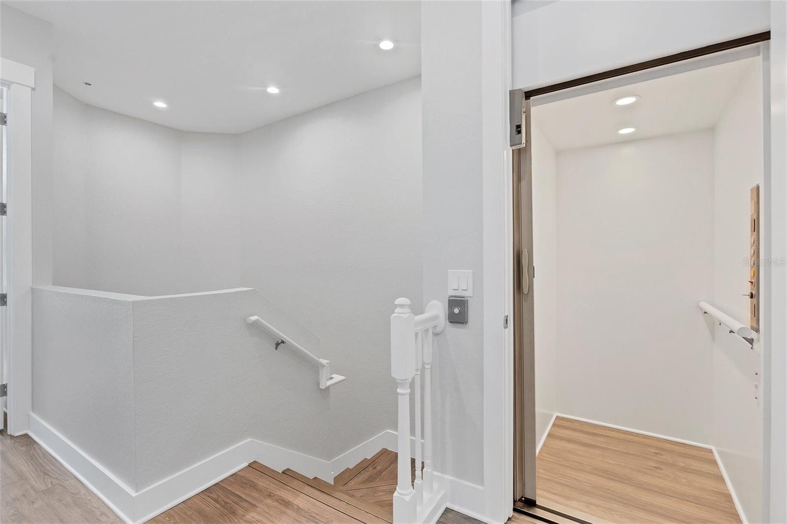 10395 LONGSHORE RD #33, PLACIDA, FL, 33946