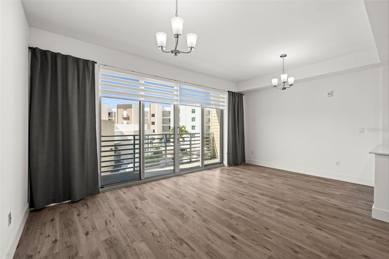 1703 N TAMIAMI TRL #303, SARASOTA, FL, 34234