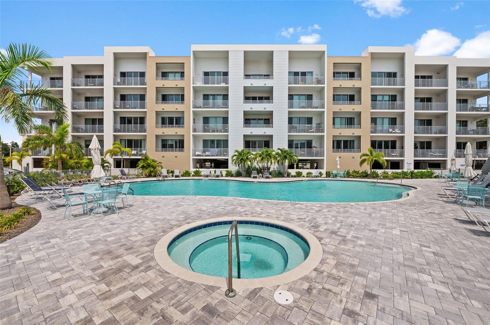 1703 N TAMIAMI TRL #303, SARASOTA, FL, 34234